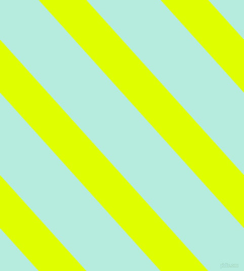 132 degree angle lines stripes, 70 pixel line width, 109 pixel line spacing, stripes and lines seamless tileable
